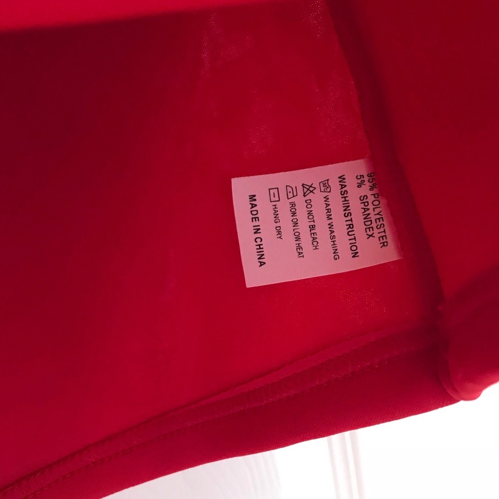 Red scuba material top and skirt set - Picture 5 of 7